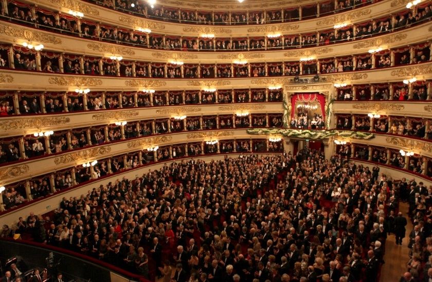 تئاتر لا اسکالا (Teatro alla Scala) شهر میلان
