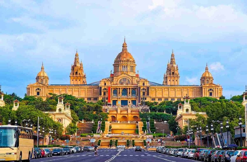 قلعه مونجوییک (montjuic castle)