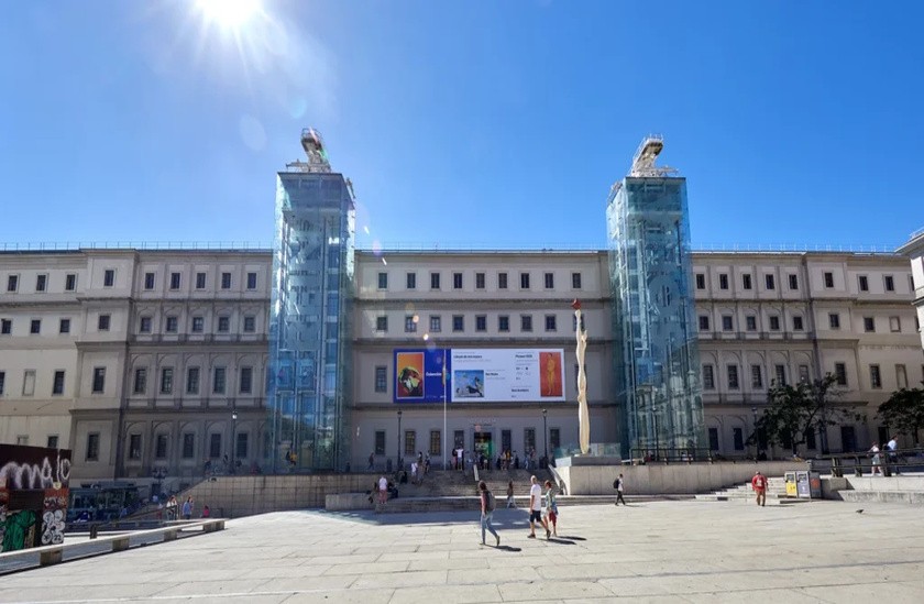 موزه رینا سوفیا (Museo Reina Sofía)