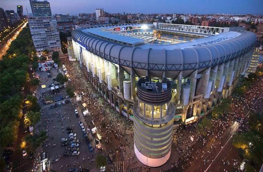 ورزشگاه برنابئو (Santiago Bernabéu Stadium)