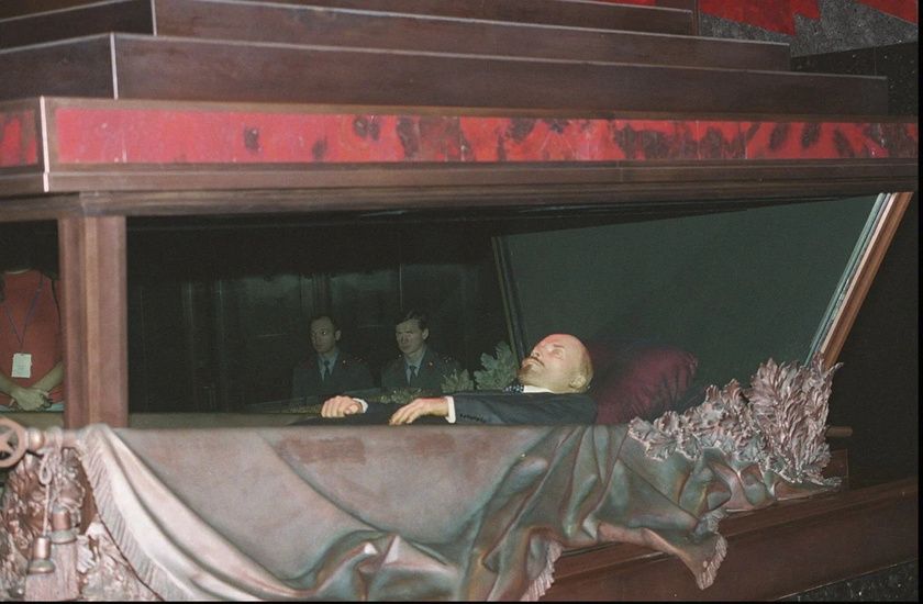آرامگاه لنین (Lenin’s Mausoleum) مسکو