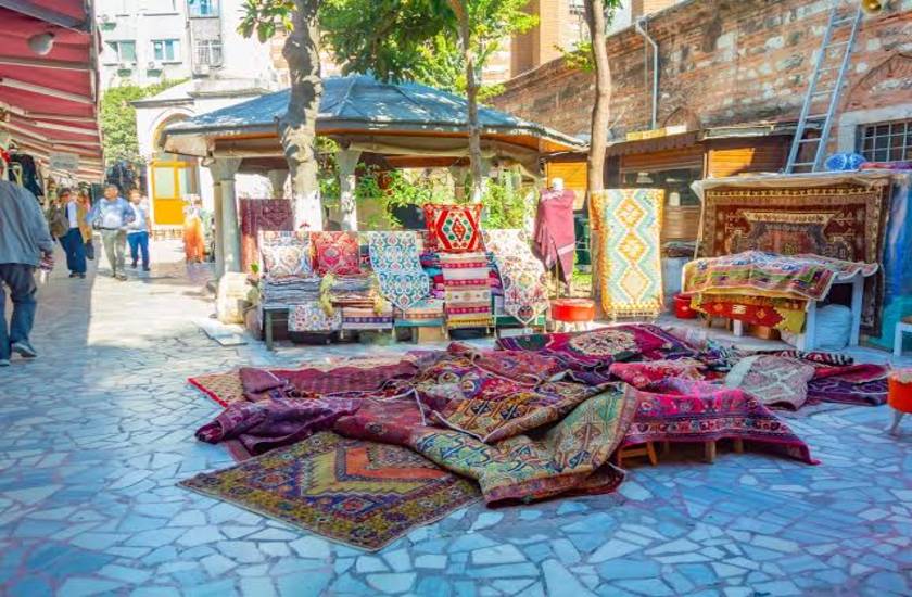 بهترین زمان سفر به استانبول برای خرید